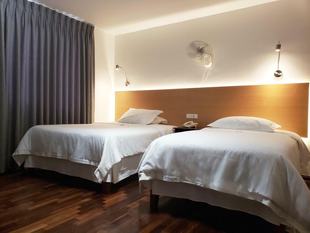 Hotel El Carmelo Miraflores ليما المظهر الخارجي الصورة