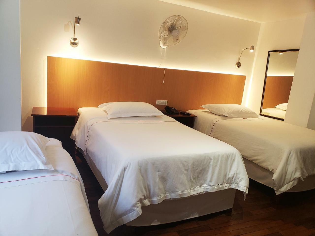 Hotel El Carmelo Miraflores ليما المظهر الخارجي الصورة